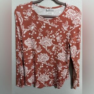 Cupid womenโs long sleeve tee in coral